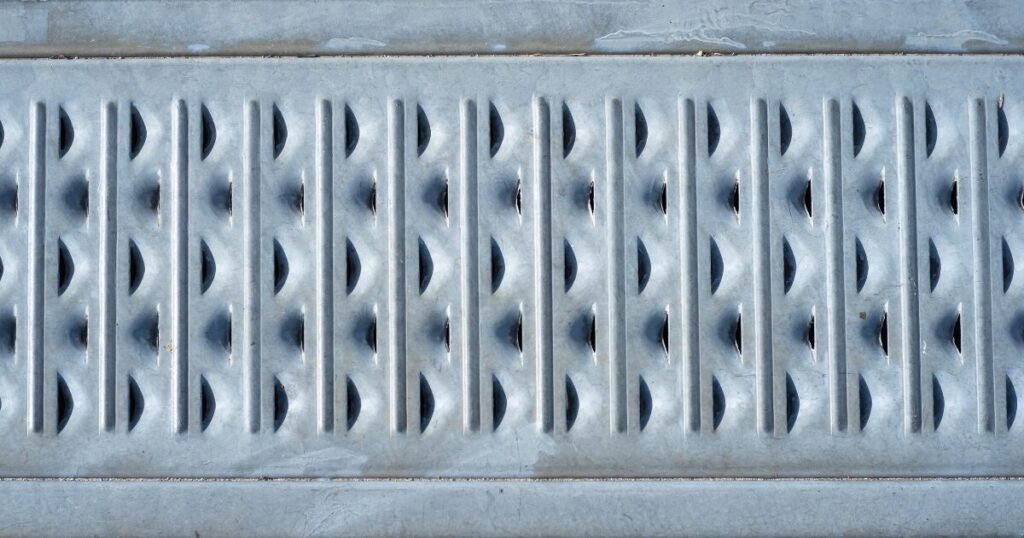 【車両乗り入れ U字溝 強度計算】車両乗り入れU字溝の強度計算入門｜T荷重の考え方と確認手順の基本